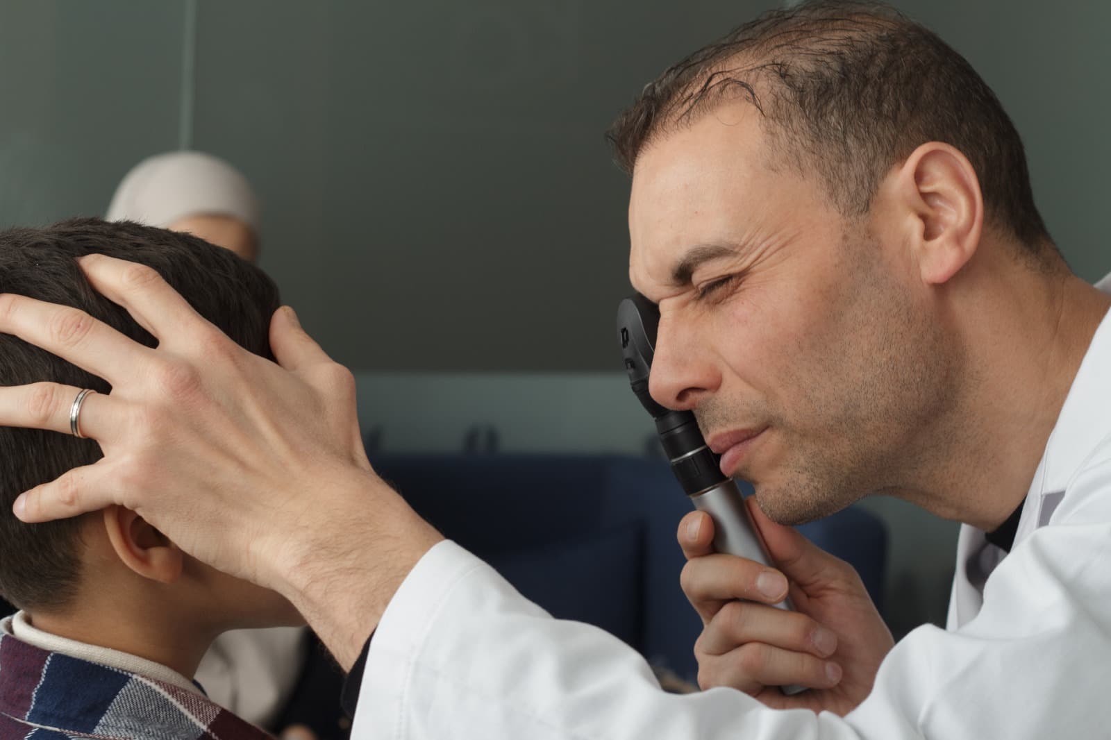 Examen ophtalmologique général au Cabinet Dr. Kamal El Aoumari